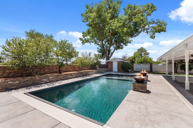 7620 American Heritage Drive NE, Albuquerque, NM 87109