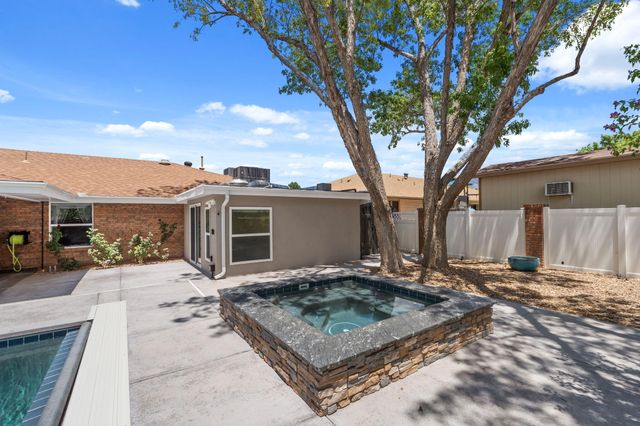 7620 American Heritage Drive NE, Albuquerque, NM 87109