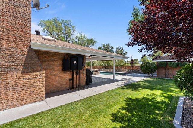7620 American Heritage Drive NE, Albuquerque, NM 87109