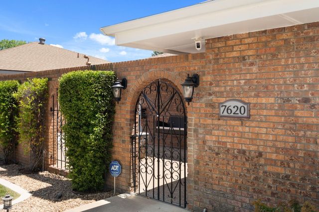 7620 American Heritage Drive NE, Albuquerque, NM 87109