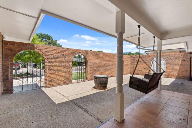 7620 American Heritage Drive NE, Albuquerque, NM 87109