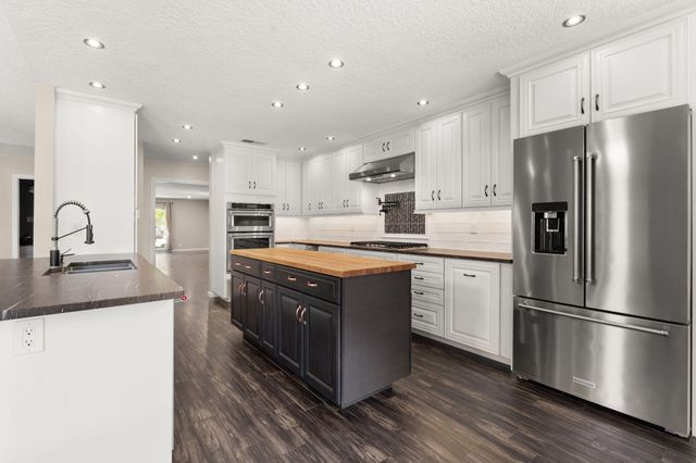 7620 American Heritage Drive NE, Albuquerque, NM 87109