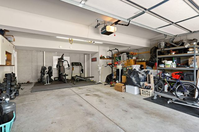 77 Sanctuary Drive, Valparaiso, IN 46385