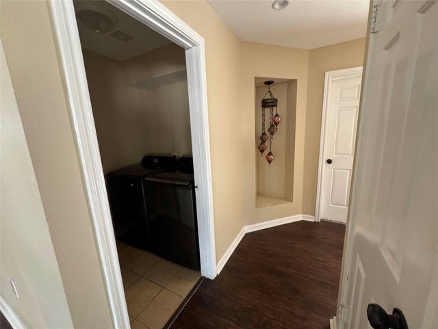 7723 Thorncreek Way, Houston, TX 77095