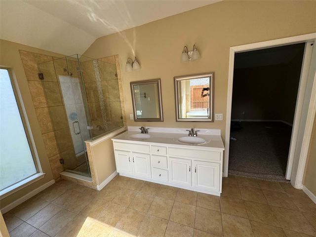 7723 Thorncreek Way, Houston, TX 77095