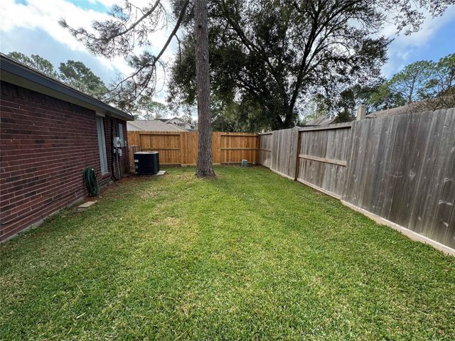 7723 Thorncreek Way, Houston, TX 77095