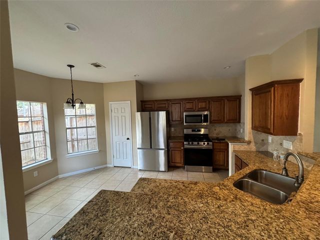 7723 Thorncreek Way, Houston, TX 77095