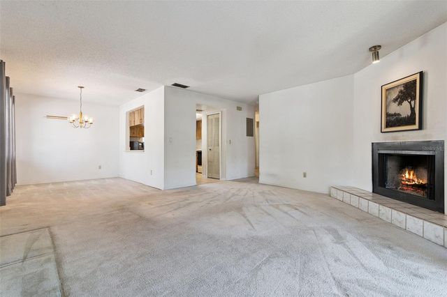 427 S NETHERWOOD CRESCENT 427, Altamonte Springs, FL 32714
