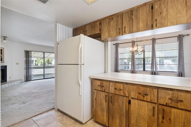 427 S NETHERWOOD CRESCENT 427, Altamonte Springs, FL 32714
