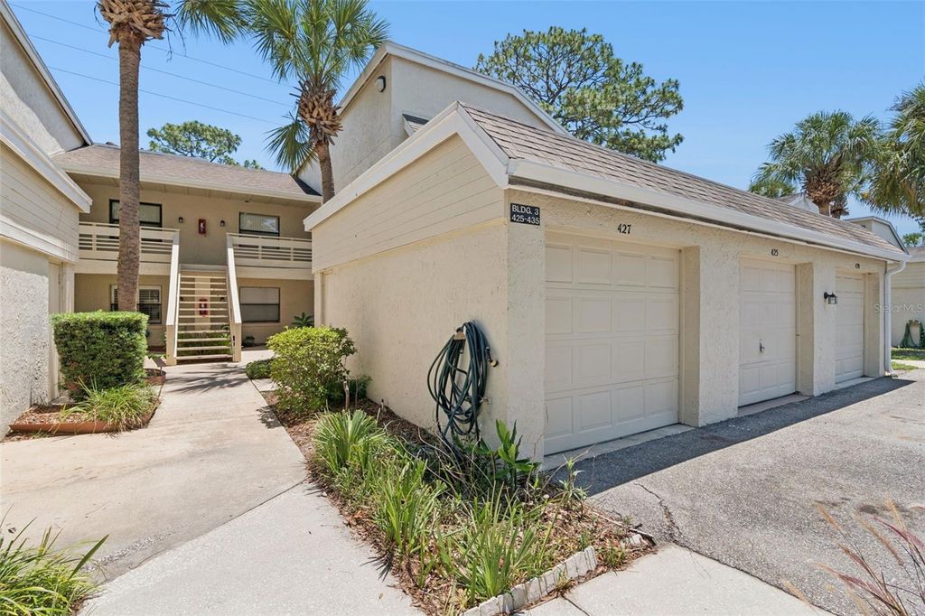 427 S NETHERWOOD CRESCENT 427, Altamonte Springs, FL 32714