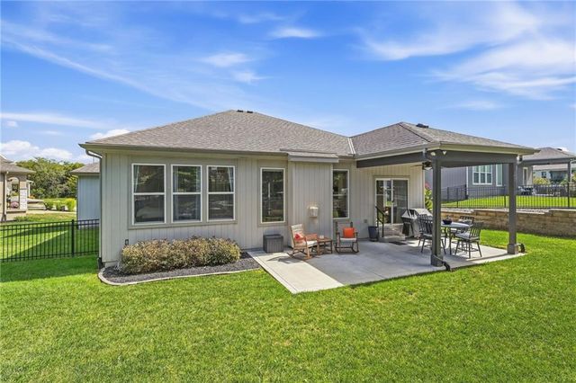 4404 SW Nautilus Place, Lee's Summit, MO 64082