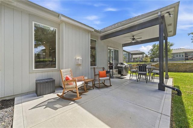 4404 SW Nautilus Place, Lee's Summit, MO 64082