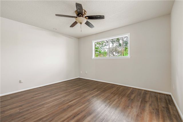 2906 Woodmeadow Drive, Bryan, TX 77802