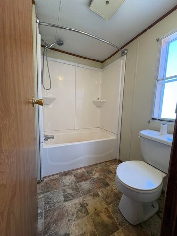 104 Nason Street, St. Albans Town, VT 05478