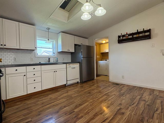 104 Nason Street, St. Albans Town, VT 05478
