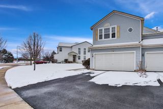 2501 Reflections Drive, Aurora, IL 60502