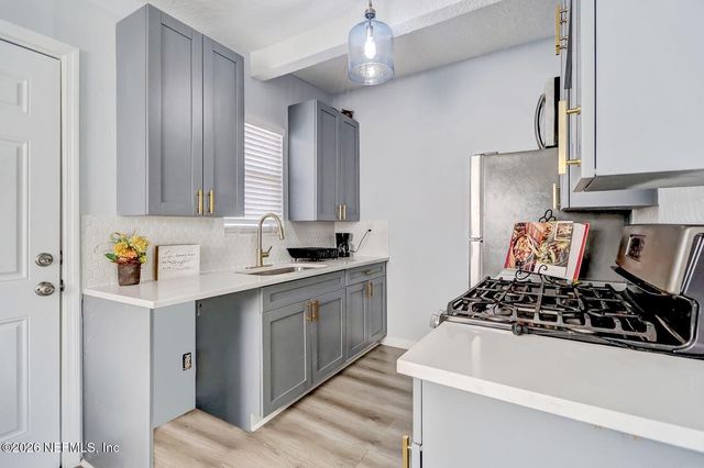 3039 LORMAN Drive, Jacksonville, FL 32223