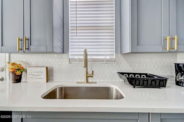 3039 LORMAN Drive, Jacksonville, FL 32223