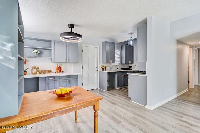 3039 LORMAN Drive, Jacksonville, FL 32223