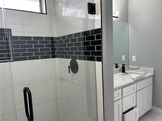 4750 Willowick Dr, Corpus Christi, TX 78413