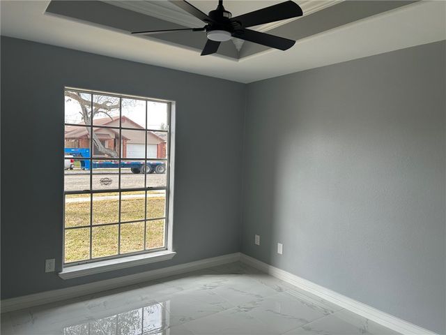 4750 Willowick Dr, Corpus Christi, TX 78413