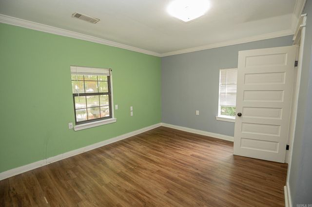 320 S border, Benton, AR 72015