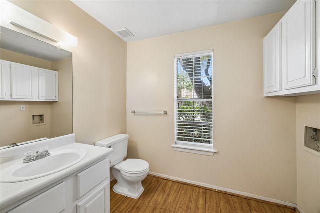 7943 Ellinger Lane, Houston, TX 77040