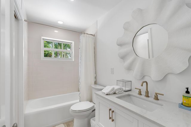 233 MARYLAND Drive, Lake Worth Beach, FL 33460