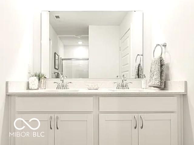 6698 Hawthorne Drive, Mccordsville, IN 46055