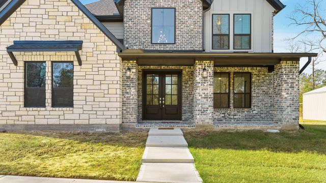 40915 Friartuck Drive, Montgomery, TX 77316