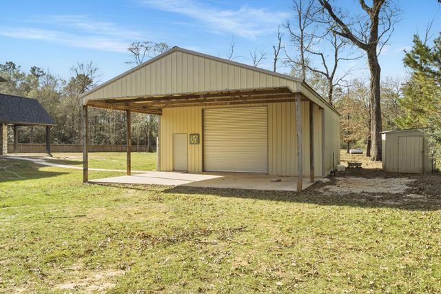 40915 Friartuck Drive, Montgomery, TX 77316