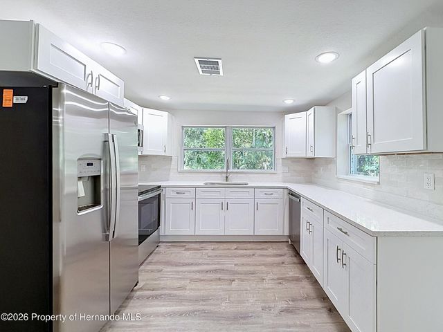 317 NE 13th Terrace, Crystal River, FL 34428