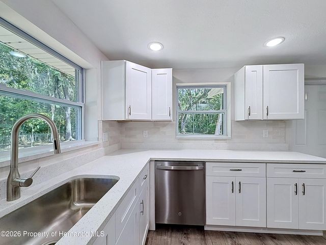 317 NE 13th Terrace, Crystal River, FL 34428