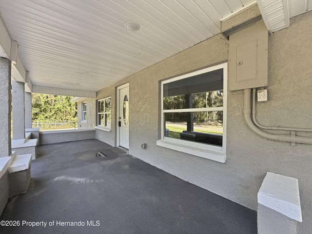 317 NE 13th Terrace, Crystal River, FL 34428