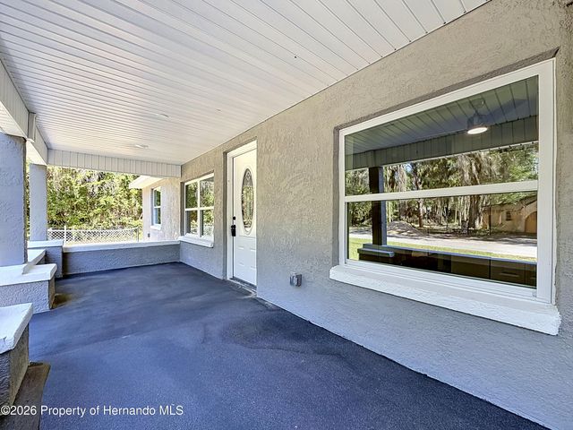 317 NE 13th Terrace, Crystal River, FL 34428