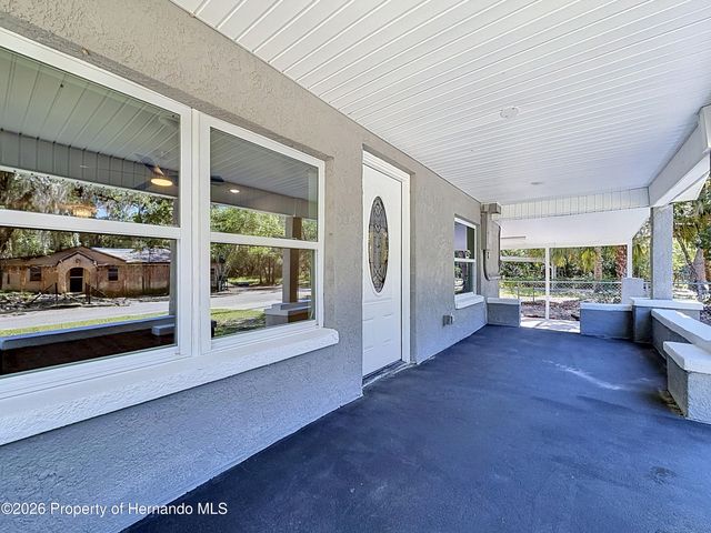 317 NE 13th Terrace, Crystal River, FL 34428