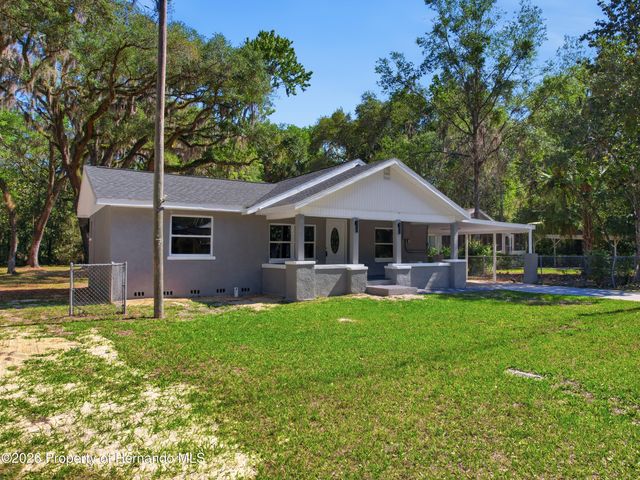 317 NE 13th Terrace, Crystal River, FL 34428