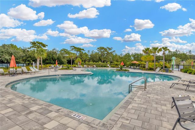 5674 BANBURY RIDGE RUN, Wesley Chapel, FL 33545