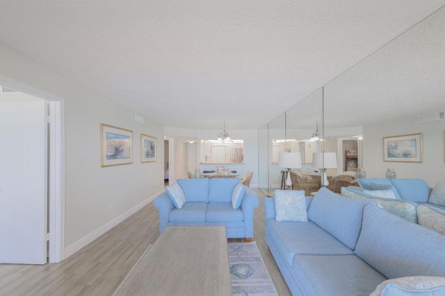 4250 N Highway A1a 705, Hutchinson Island, FL 34949