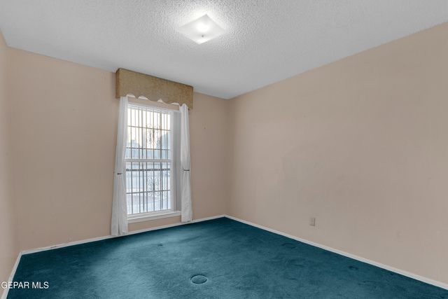 11001 TOM WEISKOPF Drive, El Paso, TX 79936