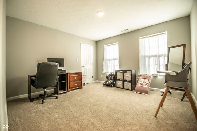 6024 Medina Spirit Drive, Indianapolis, IN 46237