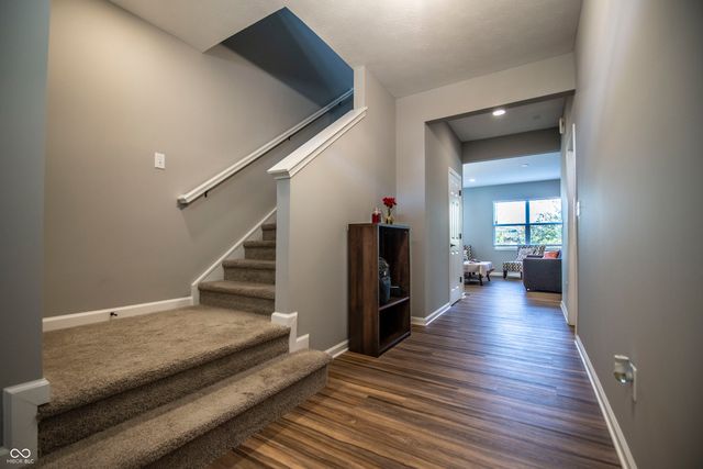 6024 Medina Spirit Drive, Indianapolis, IN 46237