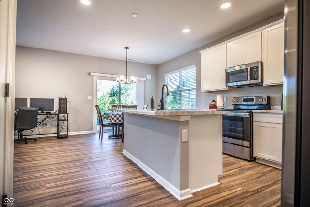 6024 Medina Spirit Drive, Indianapolis, IN 46237