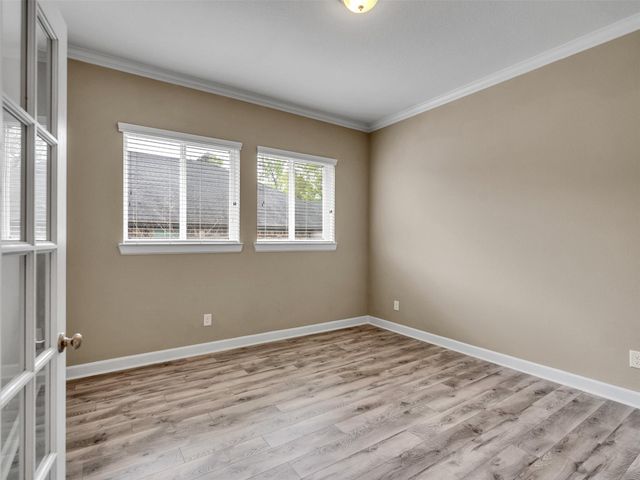 375 Westlake Terrace Drive, Conroe, TX 77304