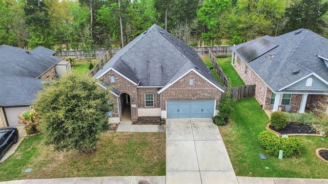 375 Westlake Terrace Drive, Conroe, TX 77304
