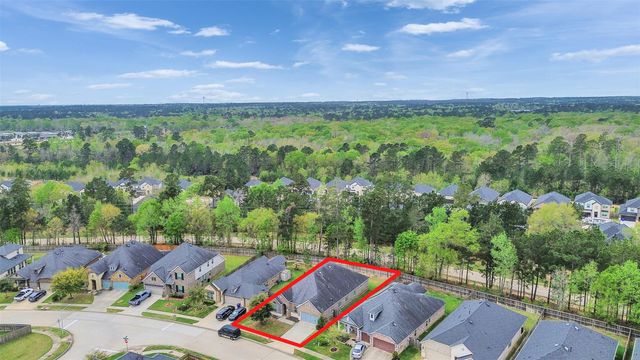 375 Westlake Terrace Drive, Conroe, TX 77304