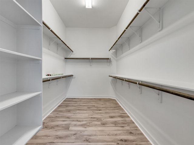 375 Westlake Terrace Drive, Conroe, TX 77304