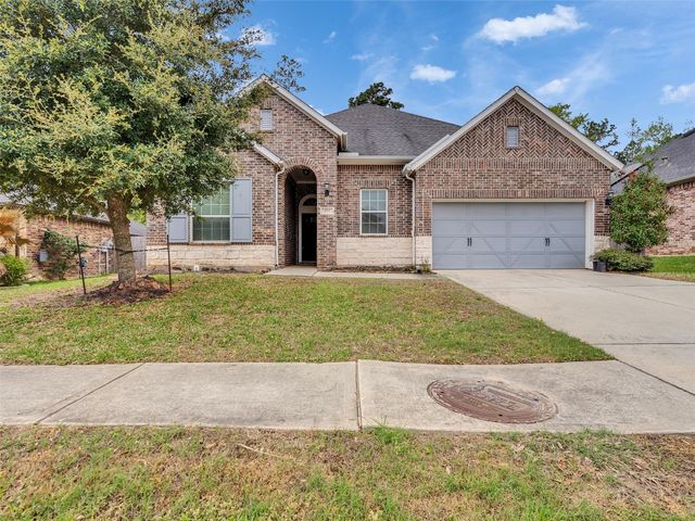 375 Westlake Terrace Drive, Conroe, TX 77304