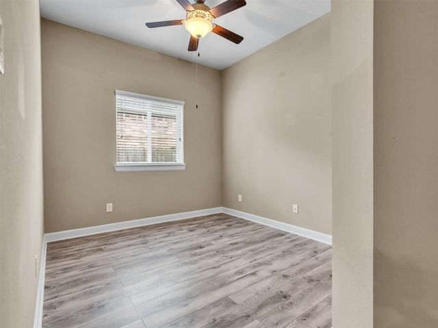 375 Westlake Terrace Drive, Conroe, TX 77304