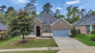 375 Westlake Terrace Drive, Conroe, TX 77304
